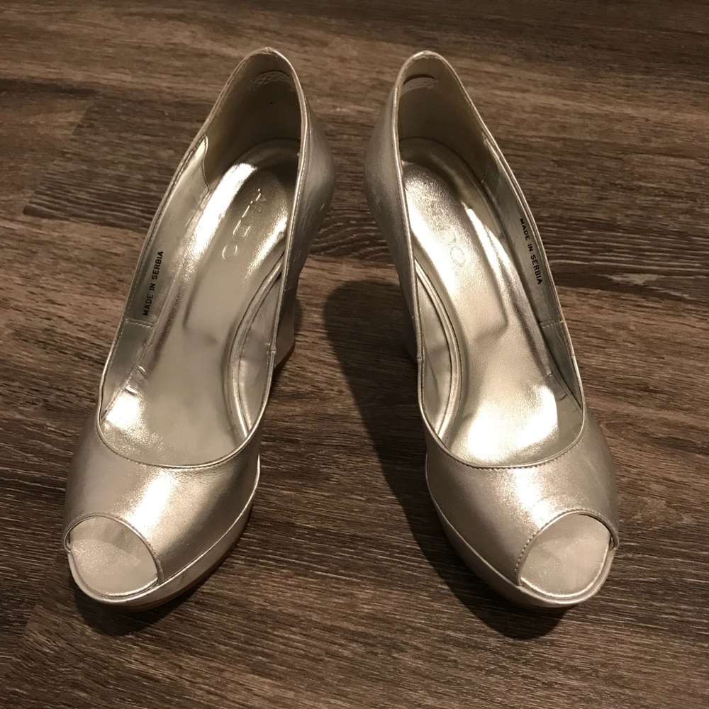 Aldo Silver Peep Toe Wedge Platform